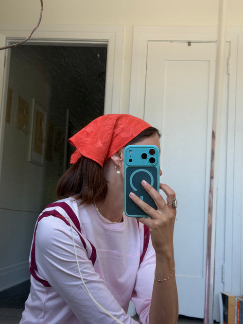 Headscarf in coral